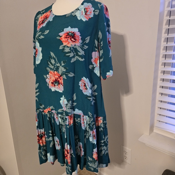 MINK PINK Sz S Tropical inspired S/Sl drop waist ruffle hem floral summer dress - Picture 3 of 10